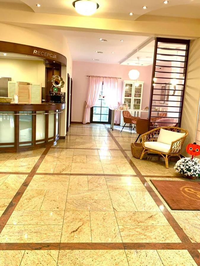 Hotel City Park Barlinek Bagian luar foto
